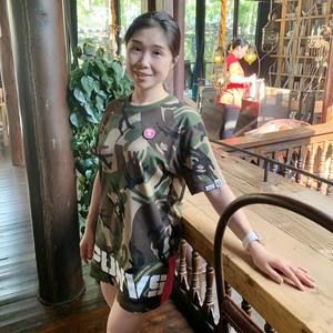 Meet your Posher, Yee